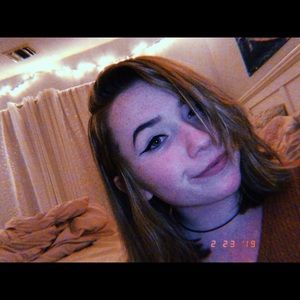 Meet your Posher, Liz